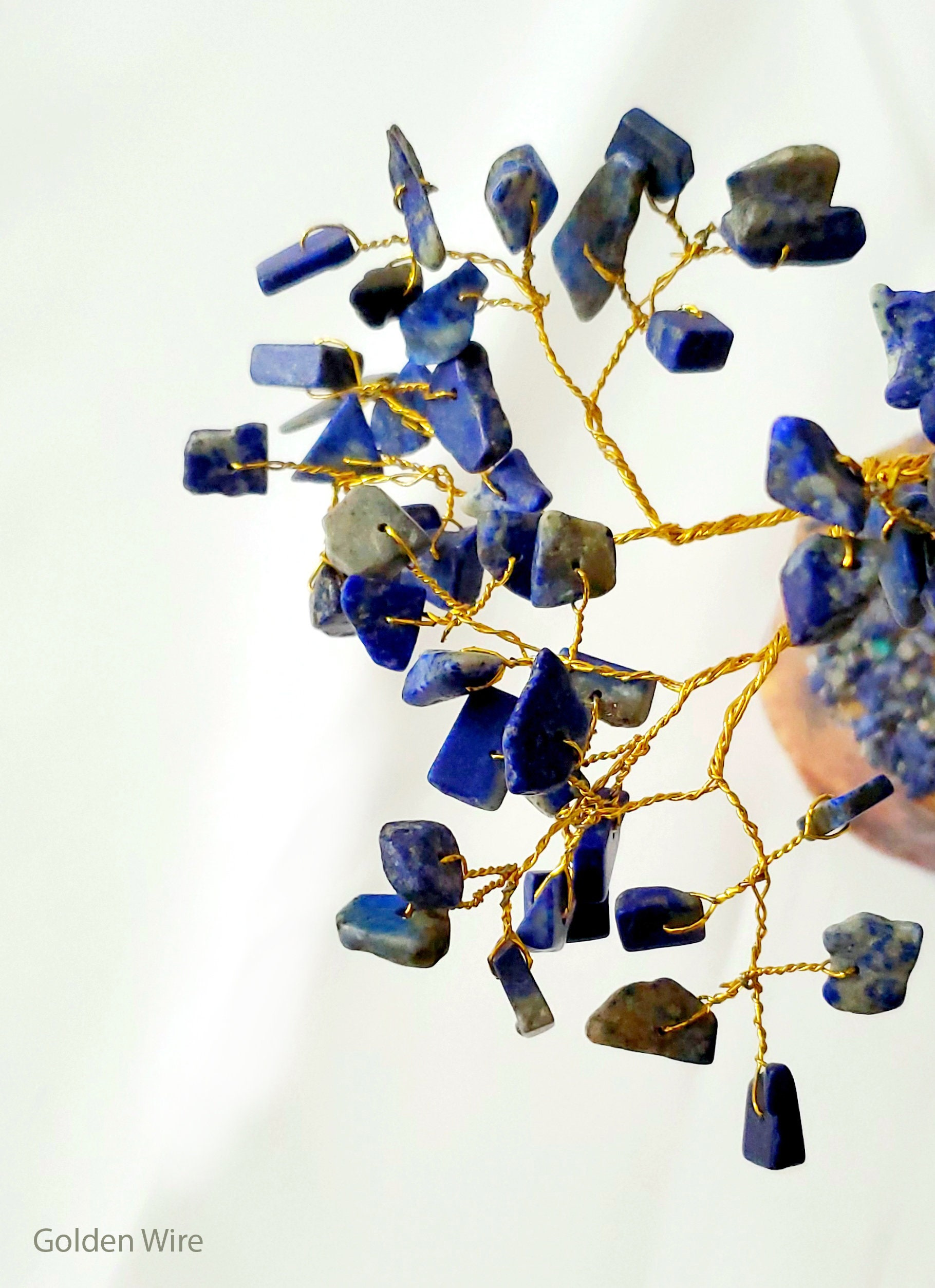 Lapis Lazuli Tree of Life – Deep Blue Gemstone Crystal Tree – Third Eye Chakra Decor – Spiritual Healing Gift – Feng Shui Energy Tree